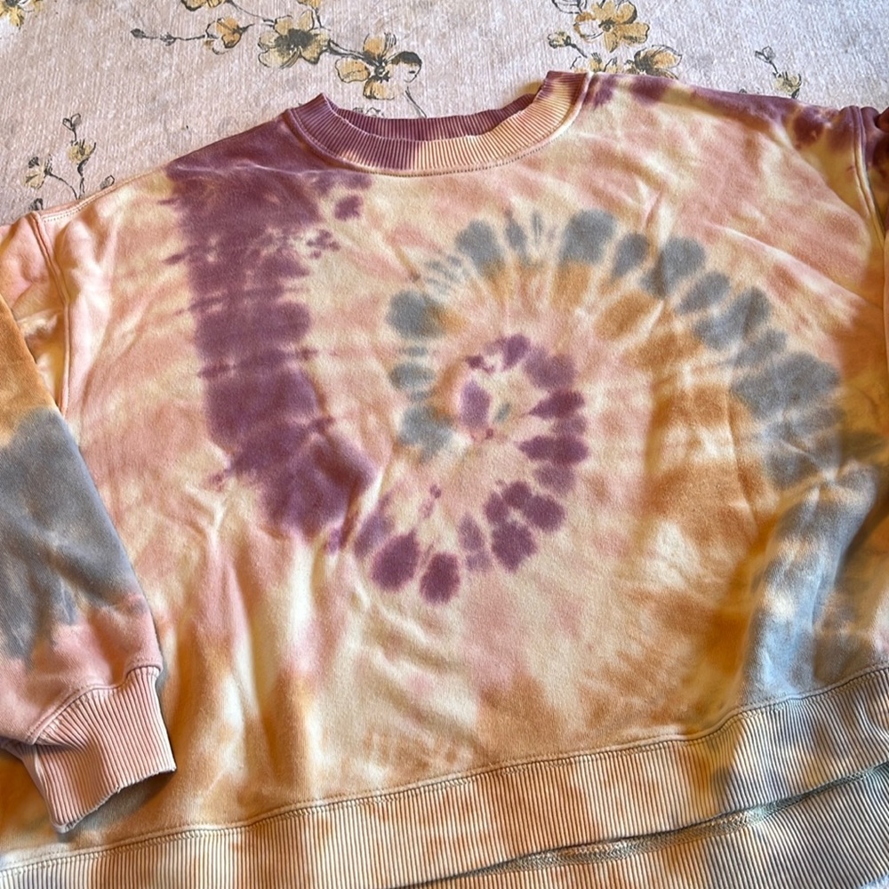 American Eagle Tie Dye Crew Neck Sweatshirt Size XS oversized fit
